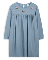 <img src="Light-Blue-Embroidered-Floral-Long-Sleeve-Shift-Dress.jpg" alt="Light Blue Embroidered Floral Long-Sleeve Shift Dress" loading="lazy">