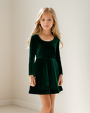 <img src="Dark-Green-A-Line-Long-Sleeves-Velvet-Dress.jpg" alt="Dark Green A-Line Long Sleeves Velvet Dress" loading="lazy">