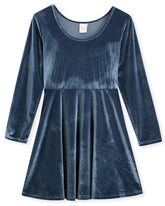 <img src="Blue-A-Line-Long-Sleeves-Velvet-Dress.jpg" alt="Blue A-Line Long Sleeves Velvet Dress" loading="lazy">