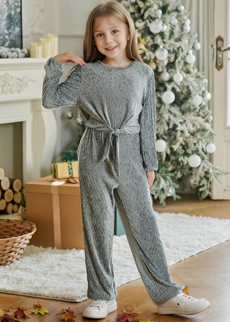 <img src="Grey-Glitter-Ribbed-Velvet-Long-Sleeves-Tie-Front-Jumpsuit.jpg" alt="Grey Glitter Ribbed Velvet Long Sleeves Tie Front Jumpsuit" loading="lazy">