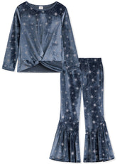 <img src="Blue-White-Snowflake-Velvet-Long-Sleeve-Top-Flare-Pants-Set.jpg" alt="Blue White Snowflake Velvet Long Sleeve Top Flare Pants Set" loading="lazy">