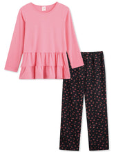 <img src="Pink-Long-Sleeve-Tiered-Tunic-Black-Floral-Pants.jpg" alt="Pink Long Sleeve Tiered Tunic Black Floral Pants" loading="lazy">
